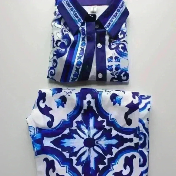 Navy Blue and white 2 piece set - Picture 2 of 5